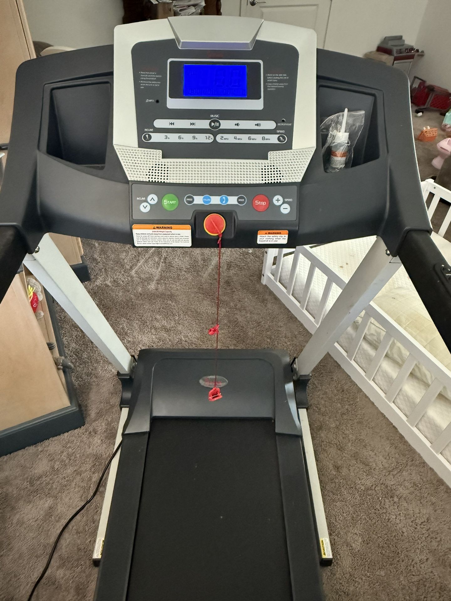 Sunny SF-T7515 Treadmill.