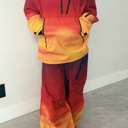 Eye Catching Women Snowsuit That You Can’t Miss (Brand New)