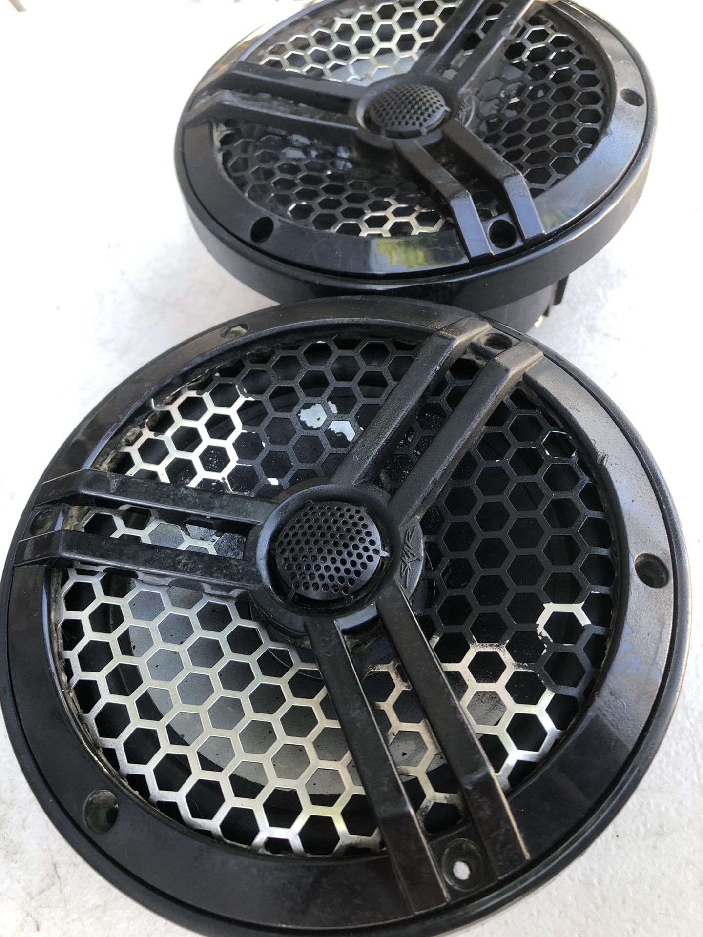 SKAR AUDIO SK65MB | Marine 6.5" Full Range 2-Way 320 Watt Speakers - Black (Pair)