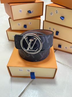 LVxSupreme Belts