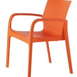 Six Allison Outdoor Chairs in Excellent Condition!