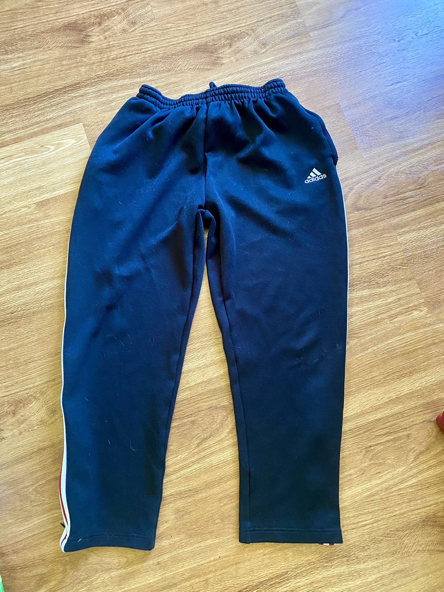 Adidas - Men’s Medium Joggers