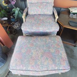 2 Chairs And Ottoman