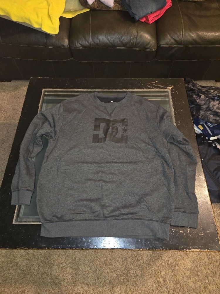 DC Shoes Sweatshirt