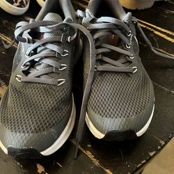 Women’s Nike running shoe