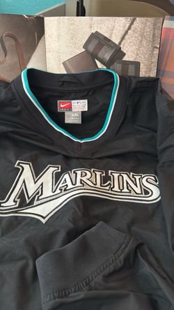Nike pull over Black Marlin’s