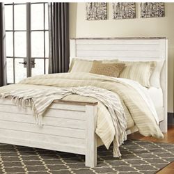 Willowton Queen Panel Bed