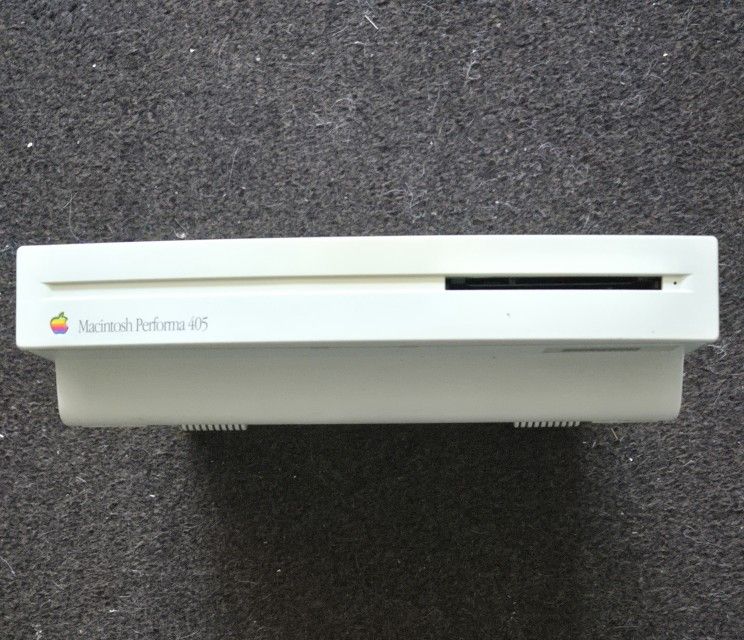 Apple Macintosh Performa 405