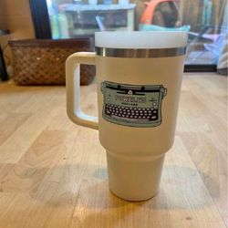 Stanley Official Trophy – Solid and Enduring Design thus explain