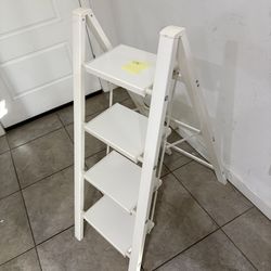 White 4-step ladder new