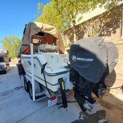 2018 234 Mako Center Console, Twin 150 Outboard. 