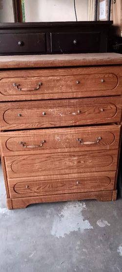 Cajonera/ Dresser Real Wood 36"inch H(As Is Need TLC  $35