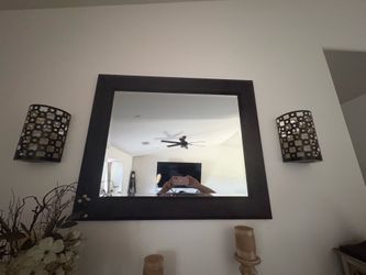Decorative wall mirror and lights