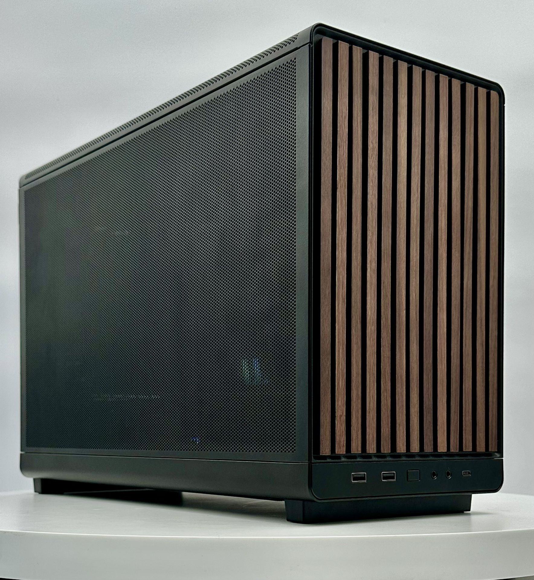 *Payment Plans Available* AMD RX 7600 Ryzen 5 7500F 32GB RAM 6000MHz 1TB M.2 DDR5 RGB Gaming PC (Open Box)