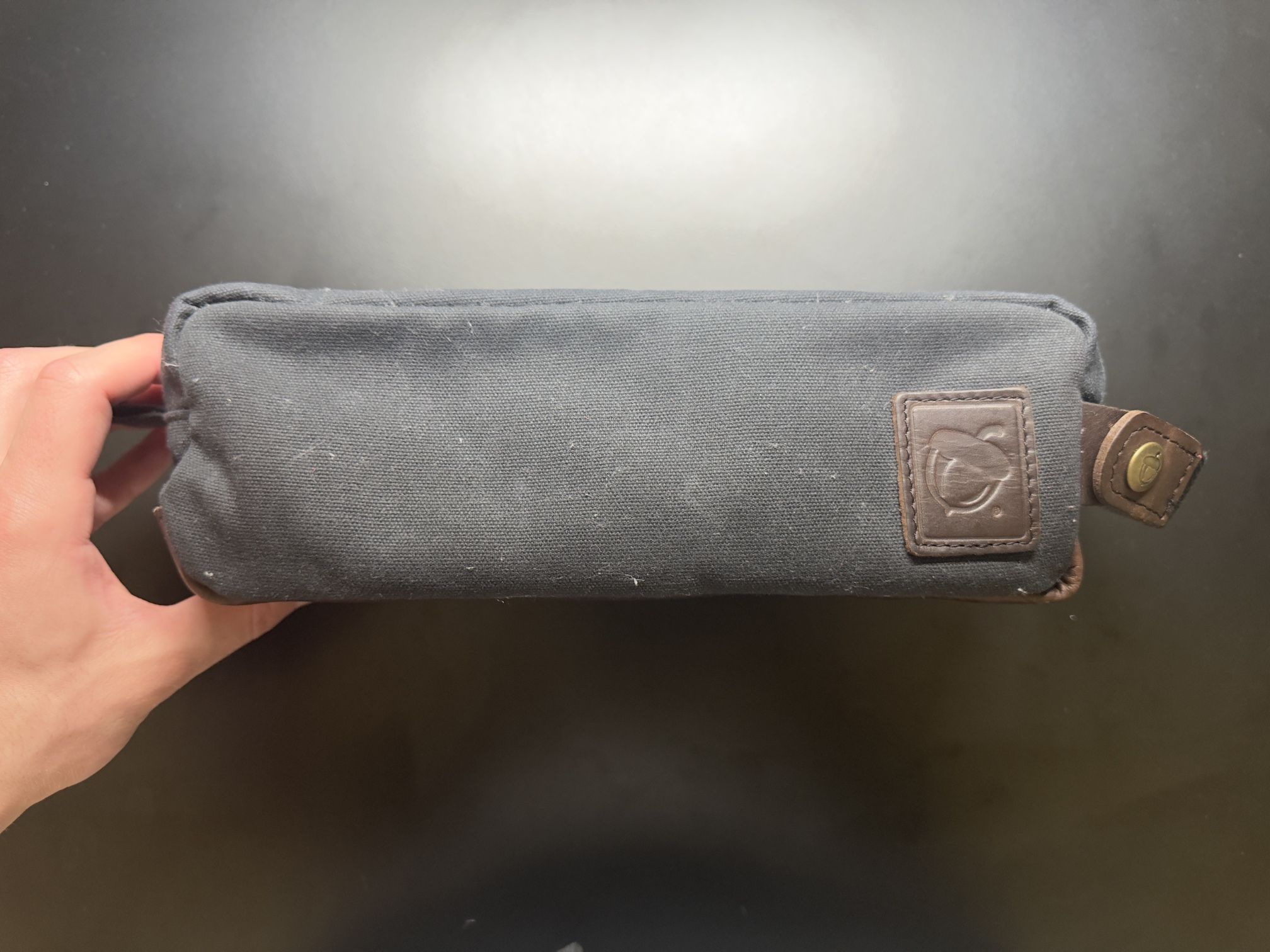 Nutsac Doppsac Waxed Canvas Toiletry Travel Bag Black