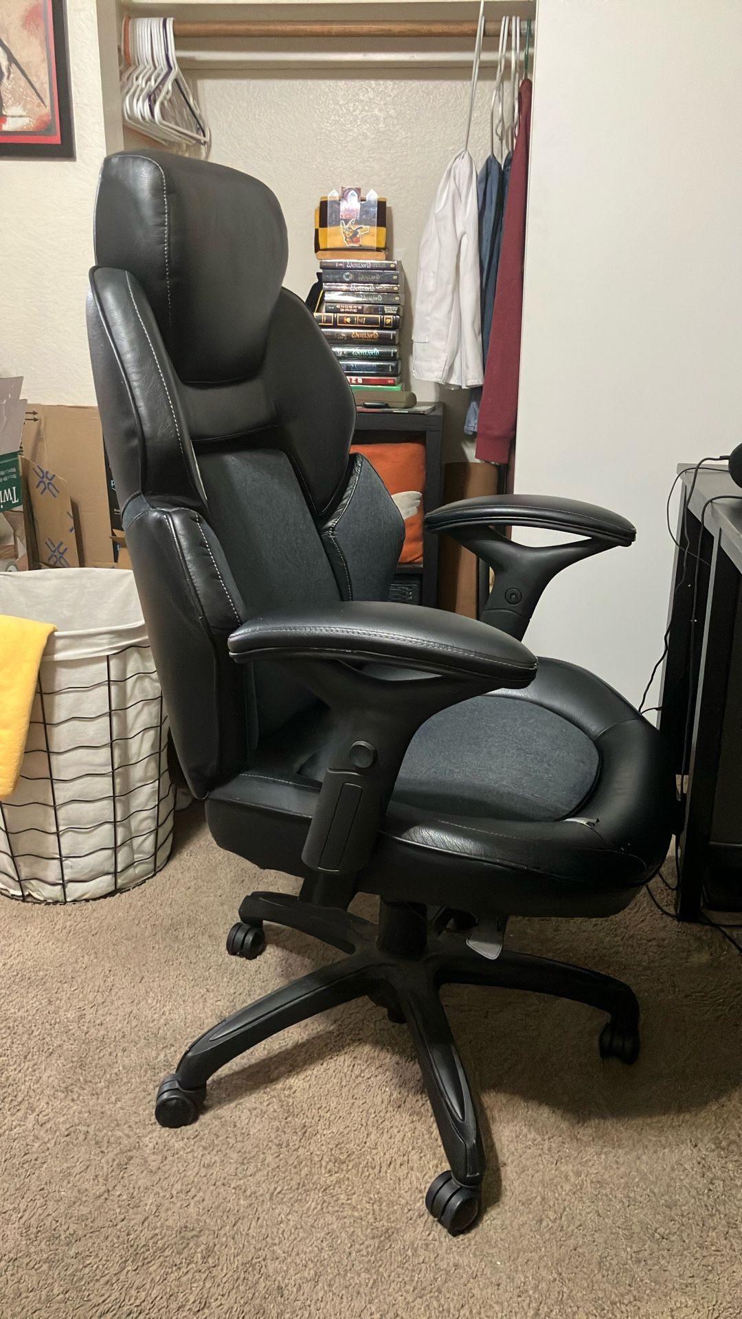 Gaming/computer Chair