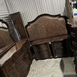 King Size Bedroom Set 