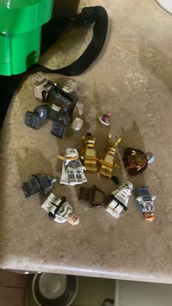 Fake minifig lot