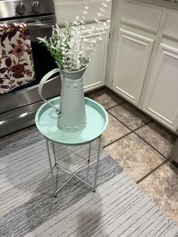 Cute little metal ikea table