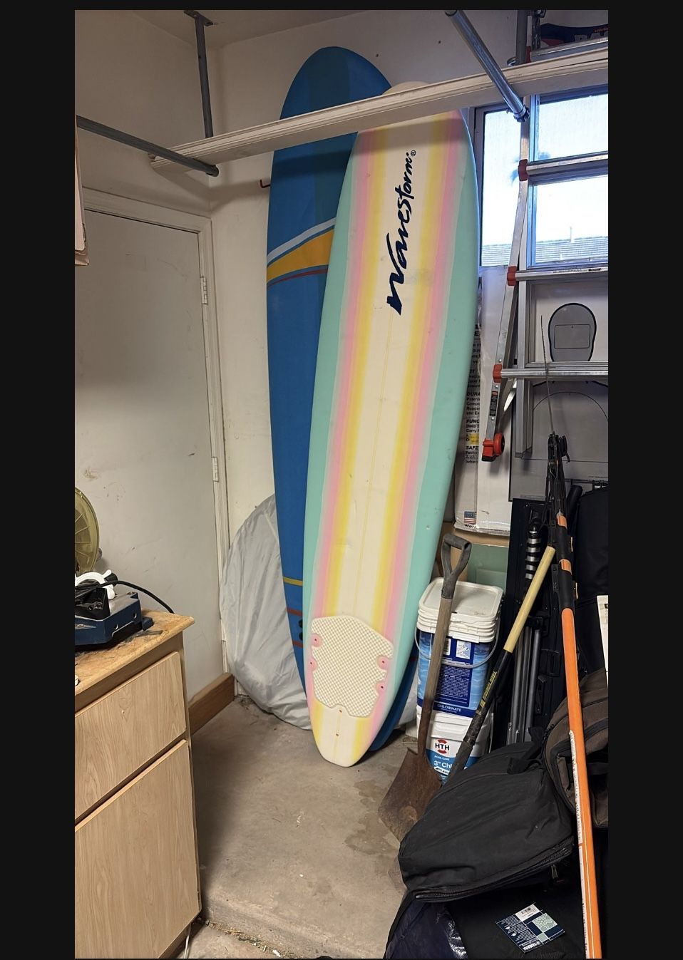 Surf Board Wave storm Foam With Fins And Leash Wavestorm 8ft Classic Surfboard // Foam Wax Free Soft Top Longboard for Adults and Kids of All Levels