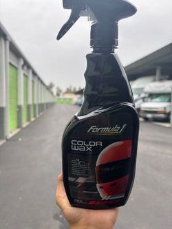 Formula 1 Color Wax Ceramic Spray — a car-detailing spray labeled Red Spectrum, 23 fl oz (680 mL).