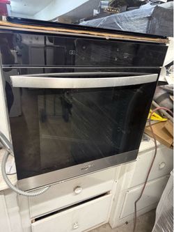 New open box 24” Electric single oven whirpool