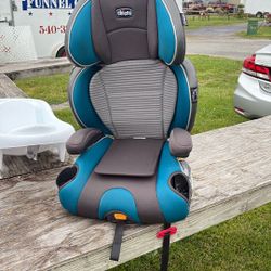 Chicco Two Kid Booster Seat 
