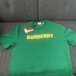 Burberry T Shirt Size Large New With Tags