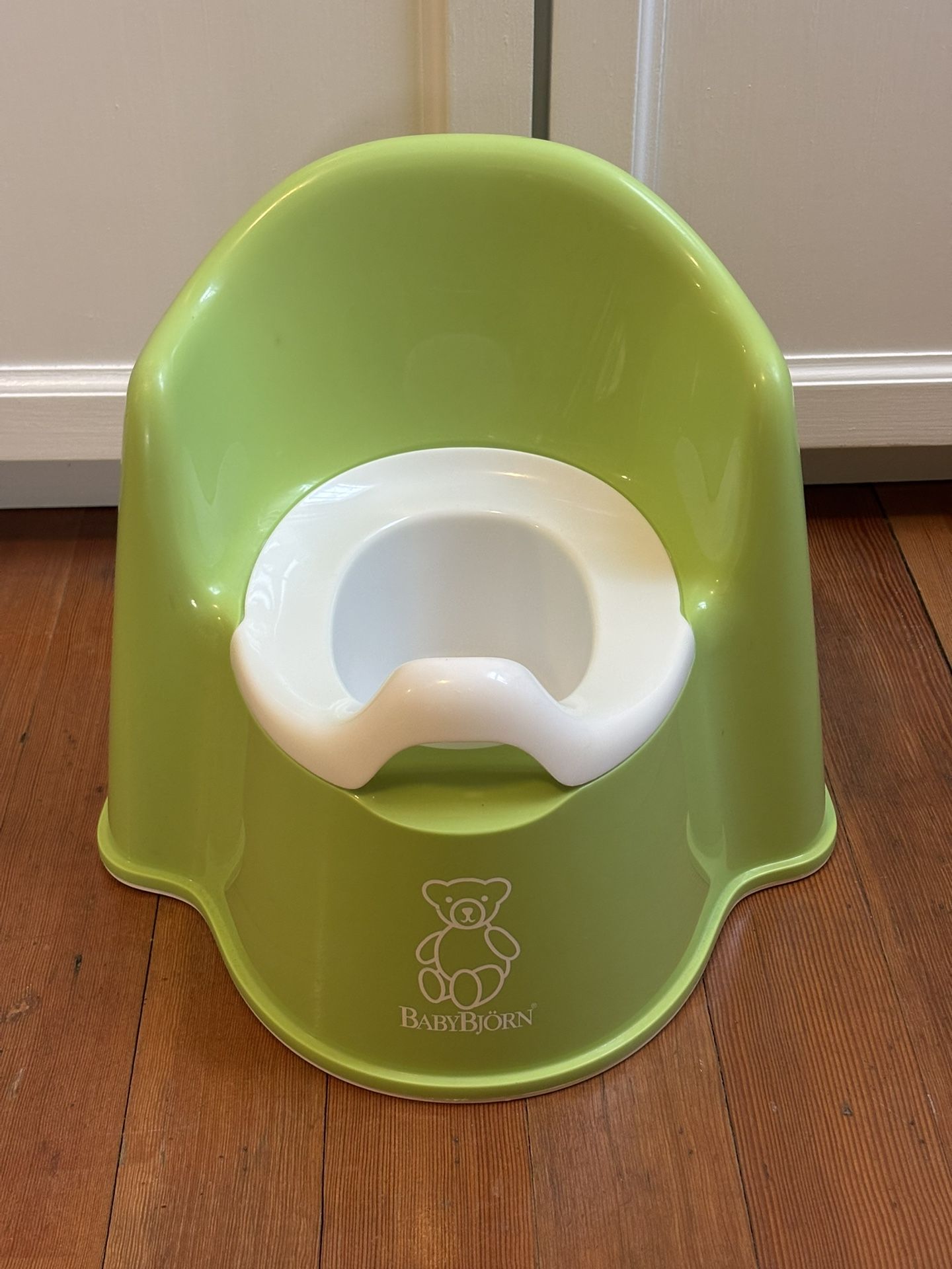BabyBjorn Potty Chair