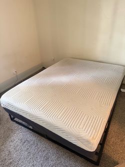 Sleep number mattress QUEEN SIZE