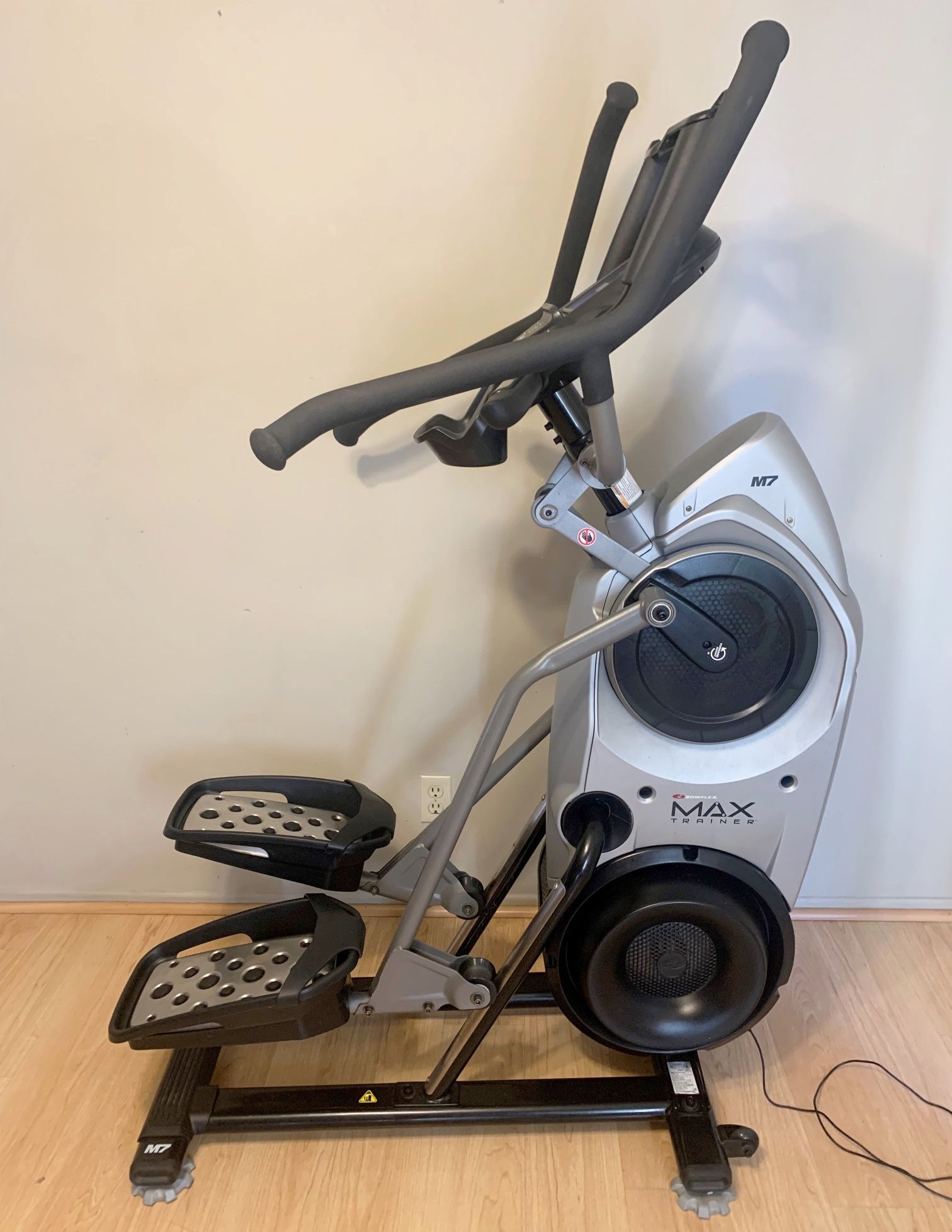 Max Total Bowflex M7 Elliptical Bowflex M7 Max Trainer In One