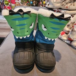 Kids Snow Boots Size 7t