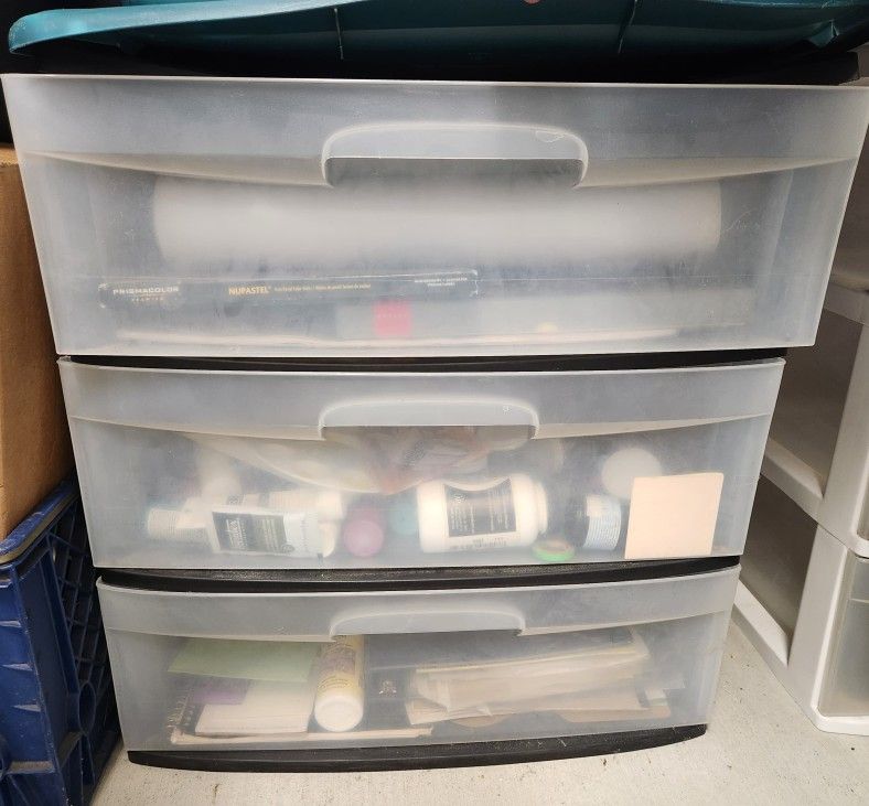 Used Art Supplies With Plastic Container