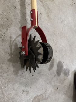 Manual Lawn Edger – Dual Wheel Rotary