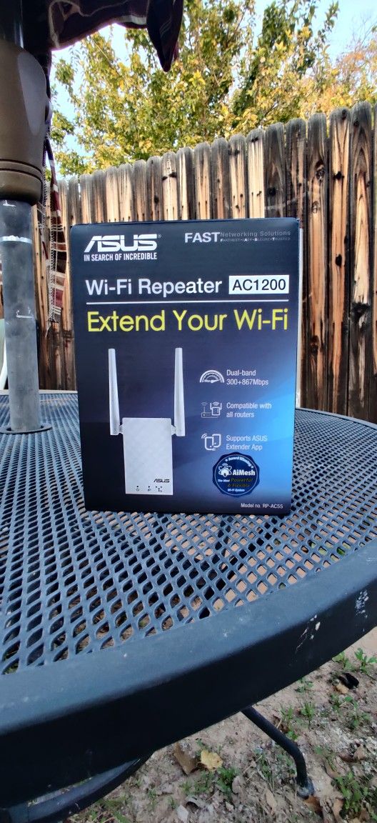 ASUS AC1200 (RP-AC55) WiFi Repeater