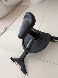 Yoyo stokke Stroller Ride-On Board with Seat