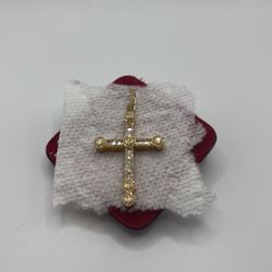10k Gold Cross With Real Diamonds 1.00 Ctwt