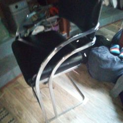 Tall Chairblack Leather And Crome
