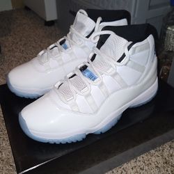 Jordan 11 Legend Blue Size 8.5