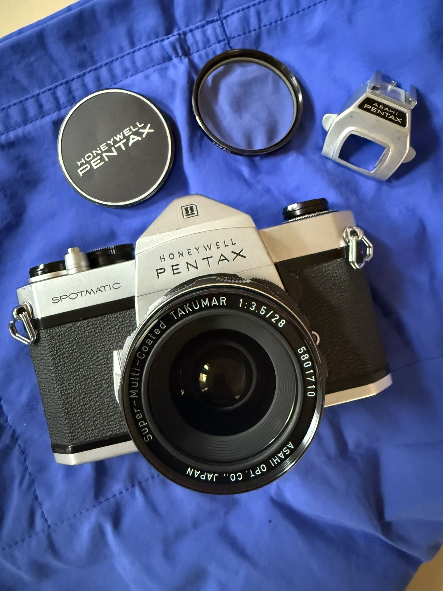 Pentax Spotmatic SP1000 Film Camera