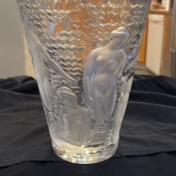 Lalique Vase Of Frosted Nude Water Nymphs