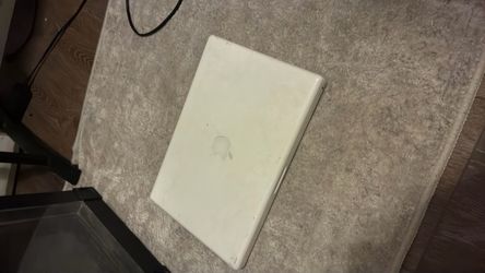 First generation, MacBook