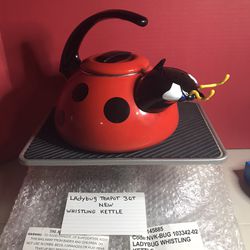 Ladybug tea pot 3 quart new whistling kettle