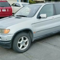 00 BMW  X5 FOR SALE 