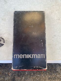 Menikmati VHS Tape