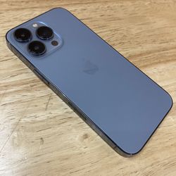 iPhone 13 Pro 256GB Sierra Blue