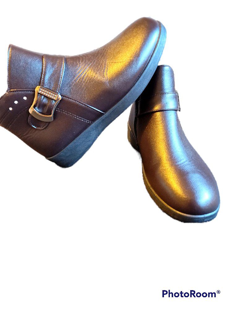 Woman Leather Ankle Boots 