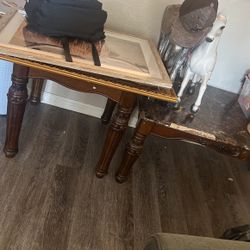 3 Piece Set Of End Tables 