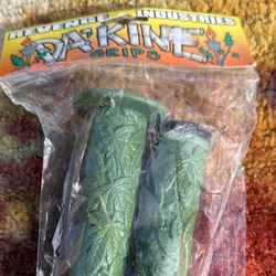 Da’Kine “Revenge Industries” Grips-leafy Green  