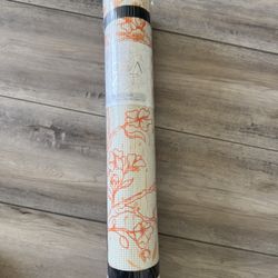 Yoga mat NEW $20
